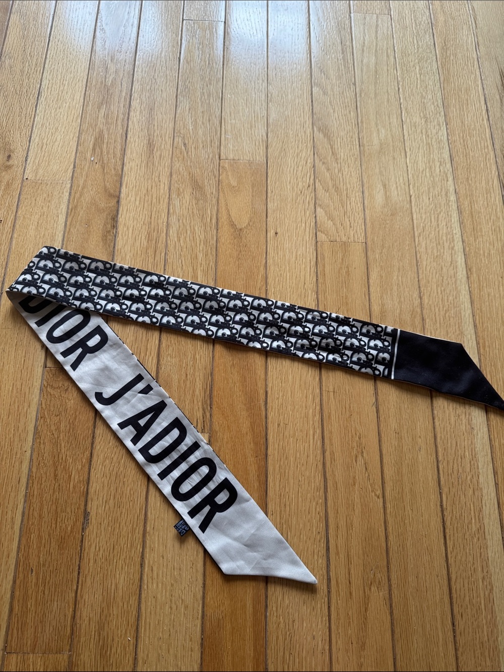 D Black & White J'Adior Logo Twilly Scarf